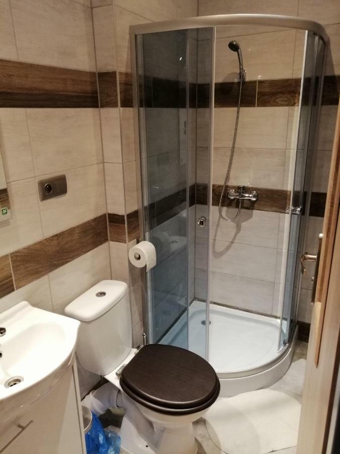 Pokoje Goscinne Polo Częstochowa Exteriör bild